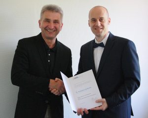 Prof Dr Remigiusz Smolinski_re_Prof Dr Andreas Pinkwart_li_Foto HHL